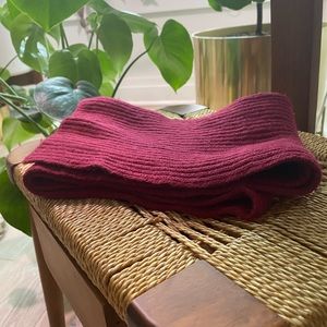 Boysenberry Cable-Knit Scarf